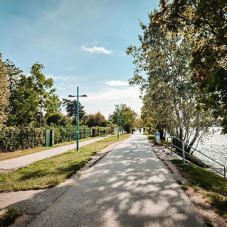 Vienna Green - Modern New Apartment, Old Danube ภายนอก รูปภาพ