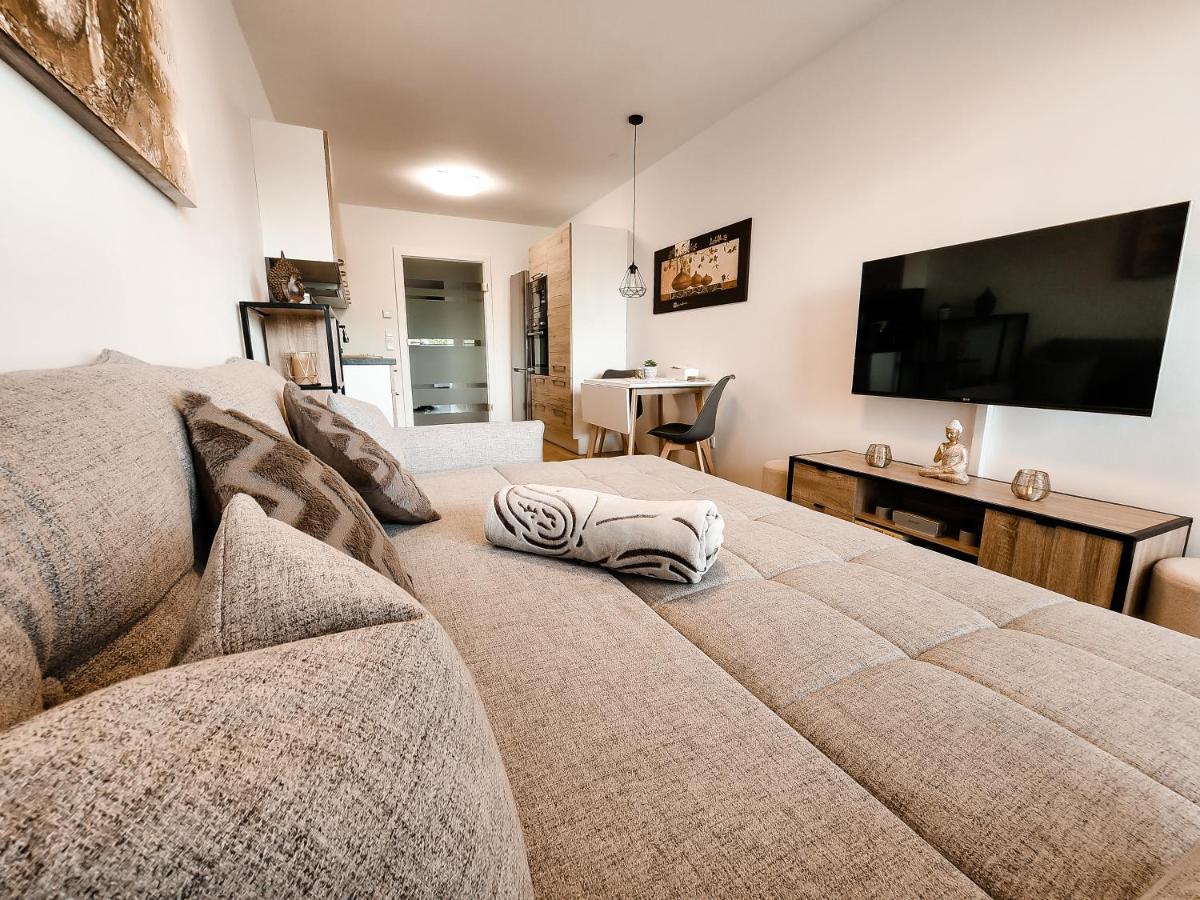 Vienna Green - Modern New Apartment, Old Danube ภายนอก รูปภาพ