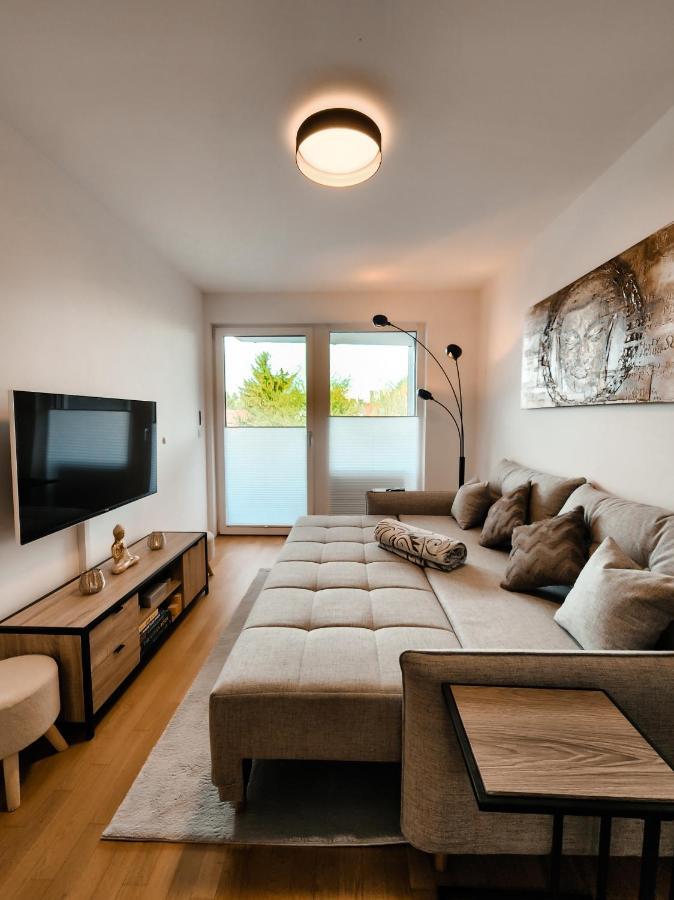 Vienna Green - Modern New Apartment, Old Danube ภายนอก รูปภาพ