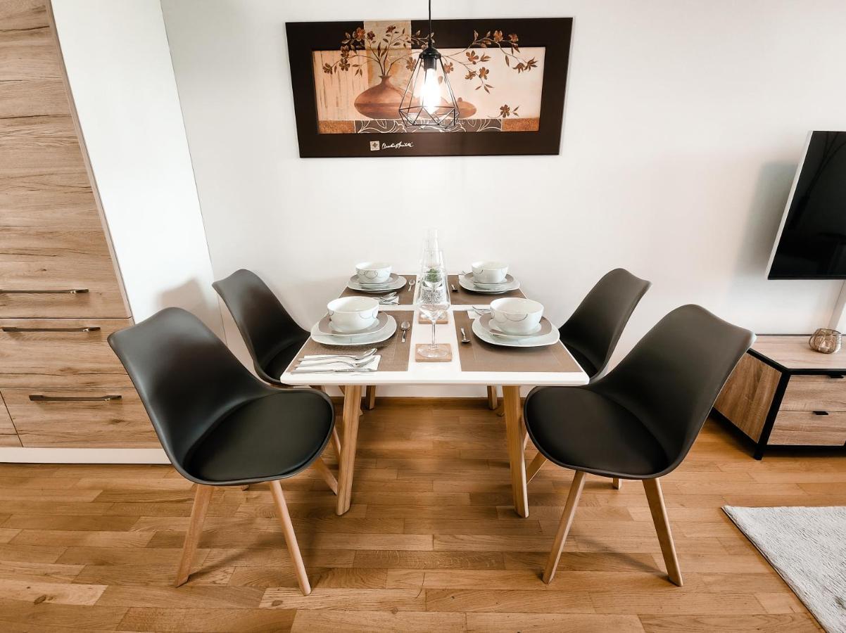Vienna Green - Modern New Apartment, Old Danube ภายนอก รูปภาพ