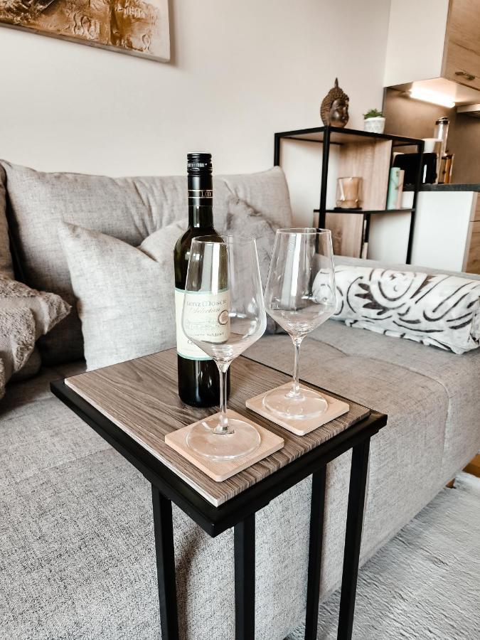 Vienna Green - Modern New Apartment, Old Danube ภายนอก รูปภาพ